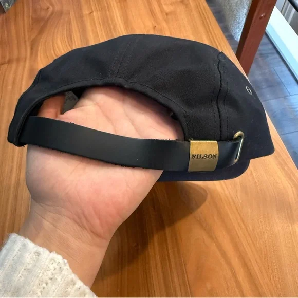 Rare Filson Black Five-Panel Cap - Picture 8 of 8